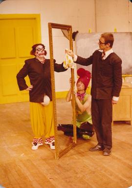 School For Clowns  7
